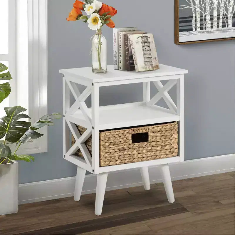 Table de chevet Mid-Century Modern avec panier en osier – Noyer / Blanc, 1 pièce