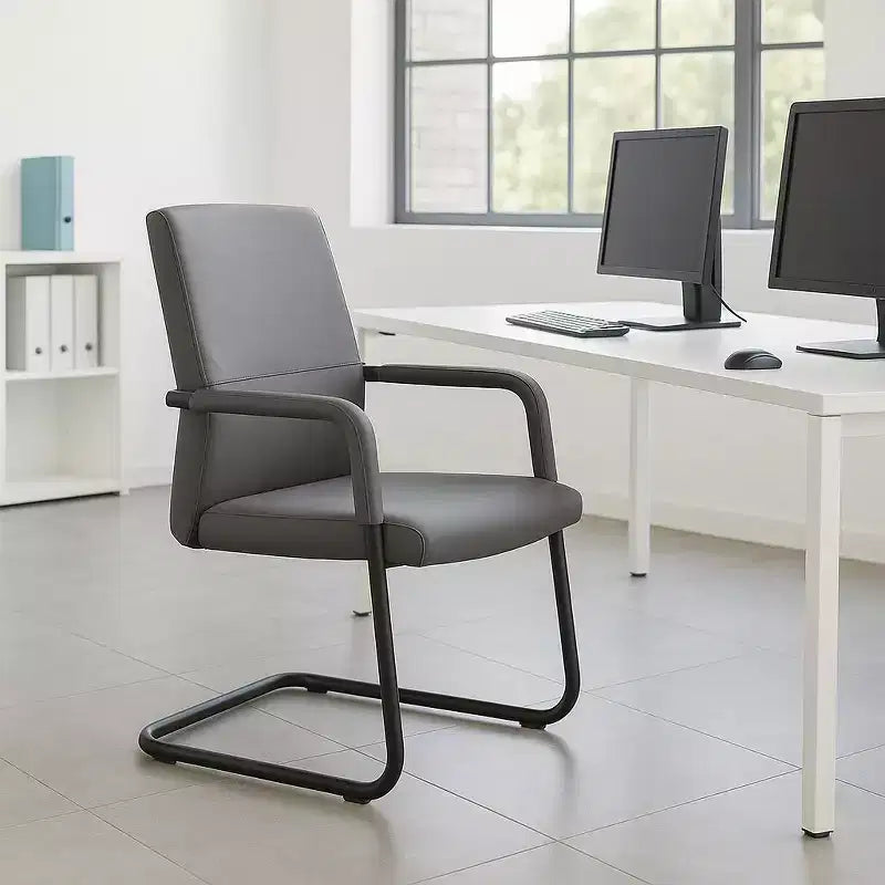Fauteuil de bureau en similicuir, piètement luge, une place – plusieurs coloris